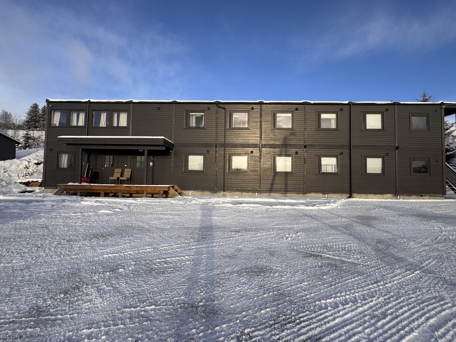 Rigg 24 sett utenfra